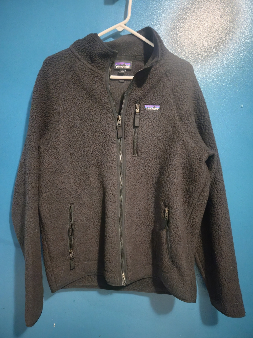 Patagonia Men’s Charcoal Gray Full-Zip Fleece Jacket